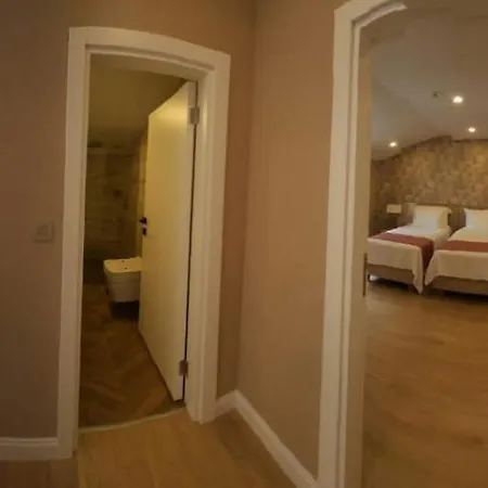 No 44 Hotel
